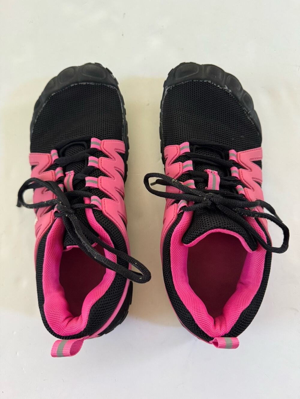 Weweya Minimalist 41 / US 9 Cross Training Shoes Women Barefoot Black Pink